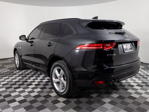 Used 2018 Jaguar F-PACE Premium AWD/4WD image 4