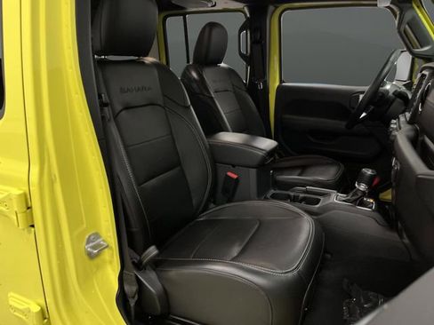 Used 2023 Jeep Wrangler Unlimited Sahara w/ Cold Weather Group image 30