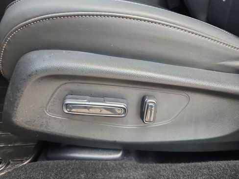 Used 2025 Acura ADX FWD image 16