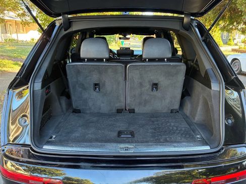 Used 2017 Audi Q7 3.0T Premium Plus image 16