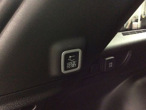 New 2025 Jeep Grand Cherokee Limited image 6