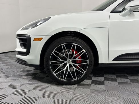 Certified 2023 Porsche Macan S AWD/4WD image 12