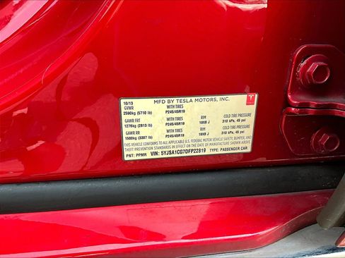 Used 2013 Tesla Model S RWD image 19