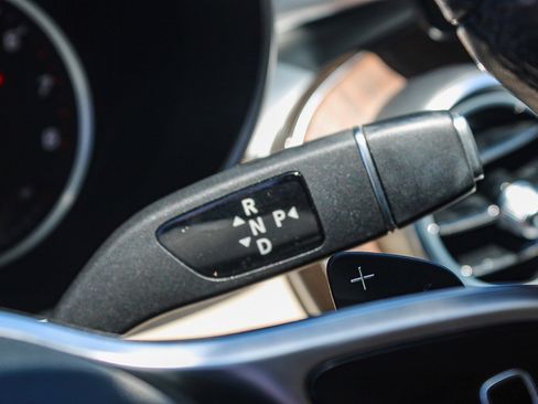 Used 2019 Mercedes-Benz C 300 Sedan image 20
