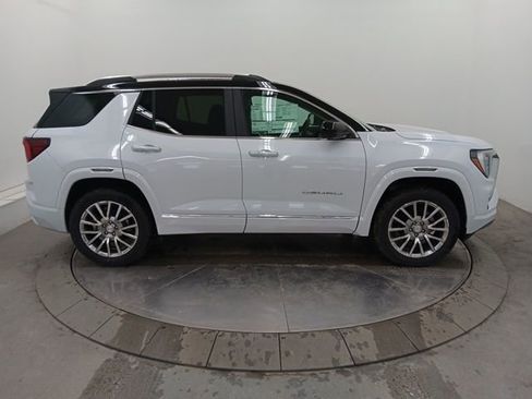 New 2026 GMC Terrain Denali w/ LPO, Floor Liner Package AWD/4WD image 27