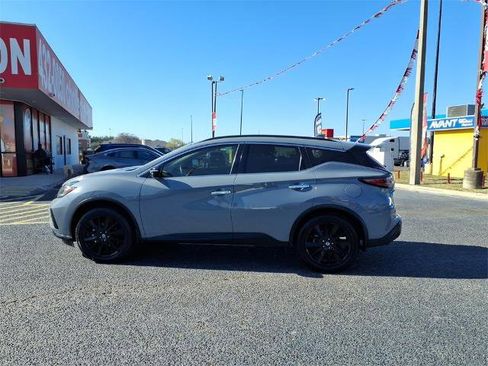 Certified 2022 Nissan Murano SV w/ SV Midnight Edition Package image 2