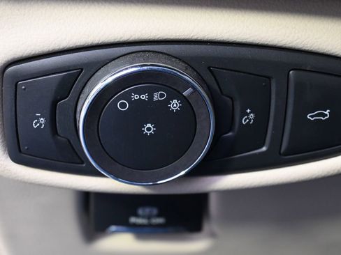 Used 2020 Lincoln MKZ Reserve w/ Elements Package image 25