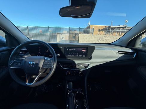 Used 2025 Buick Encore GX Preferred image 31