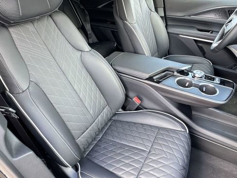 New 2026 Cadillac Lyriq V AWD/4WD image 25