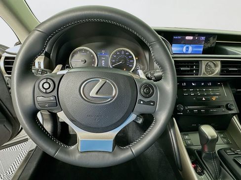 Used 2014 Lexus IS 350 w/ Navigation Package RWD image 11