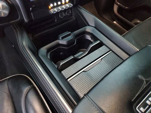 Certified 2020 RAM 1500 Limited w/ Body Color Bumper Group image 25