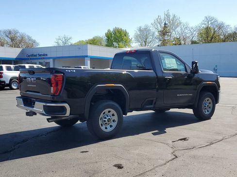 New 2025 GMC Sierra 2500 Pro w/ Convenience Package image 3