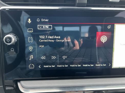 Certified 2025 GMC Sierra 1500 AT4X image 13