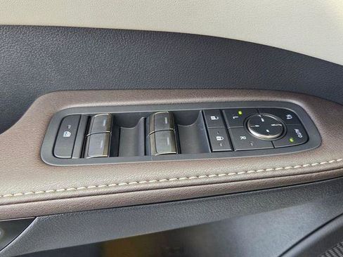 Used 2026 Lexus RX 350 Premium Plus w/ Accessory Package (Z1) image 35