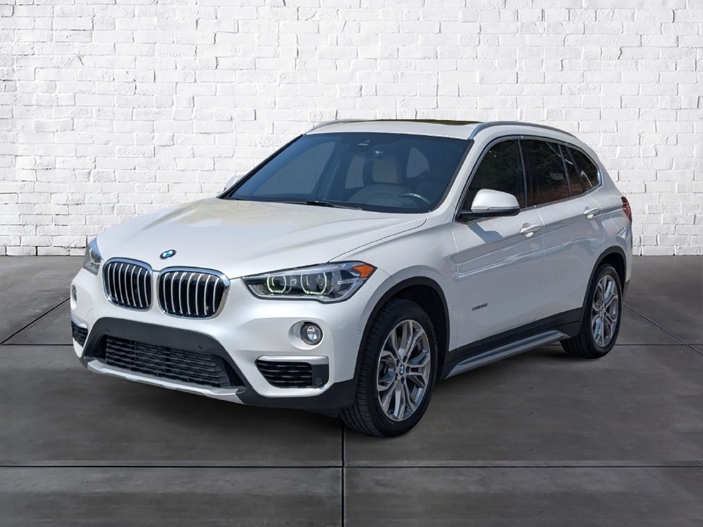 Used 2017 BMW X1 xDrive28i AWD/4WD image 4