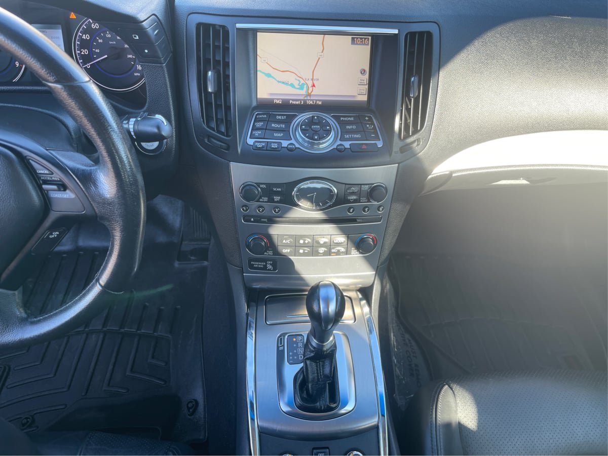 Used 2011 INFINITI G37 x Sedan w/ Premium Pkg AWD/4WD image 16