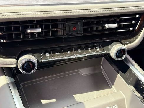 New 2026 Chevrolet Tahoe LS AWD/4WD image 17