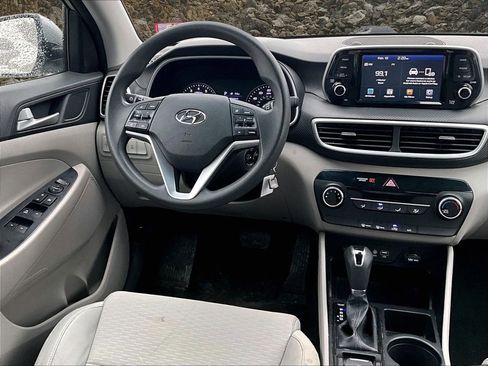 Used 2019 Hyundai Tucson SE image 5