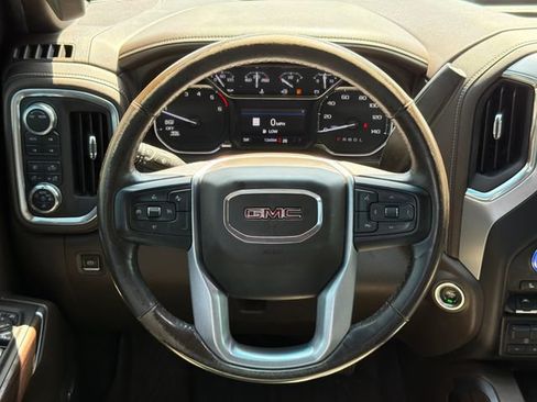 Used 2022 GMC Sierra 1500 SLT AWD/4WD image 15