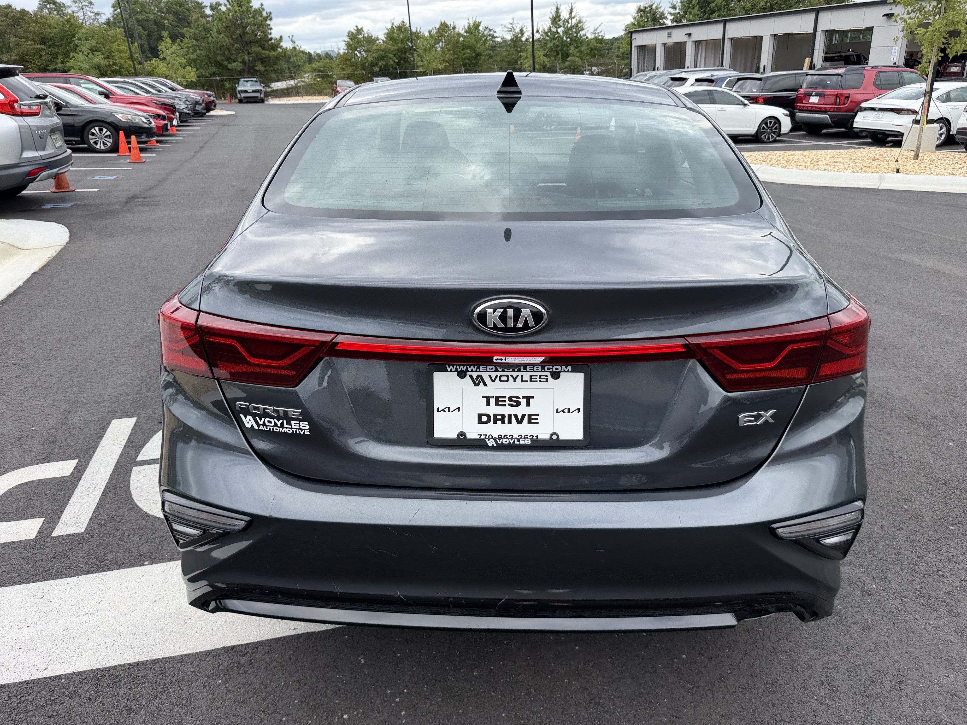 Used 2020 Kia Forte EX FWD image 4
