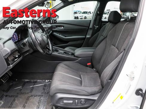 Used 2025 Honda Accord Sport image 14