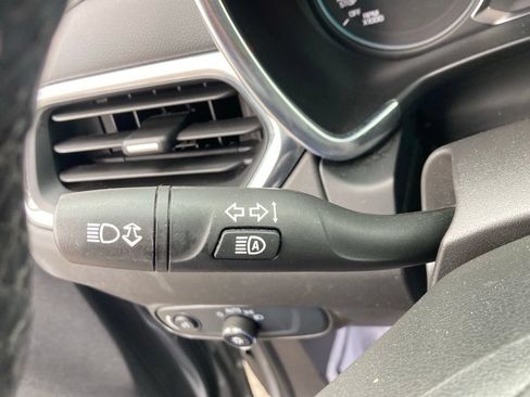 Used 2024 Chevrolet Equinox LT AWD/4WD image 10