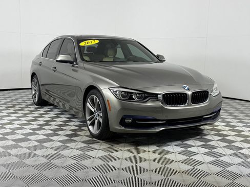 Used 2017 BMW 330i Sedan RWD image 3