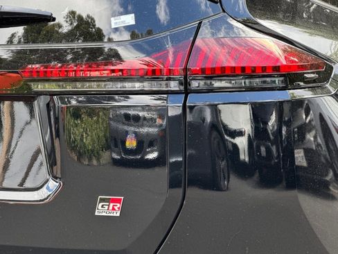 New 2026 Toyota RAV4 AWD Plug-in Hybrid image 32