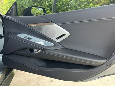 Used 2022 Chevrolet Corvette Stingray Preferred Cpe w/ Z51 Performance Package RWD image 16