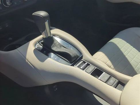 Used 2026 Honda HR-V LX image 12