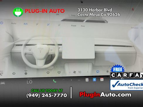 Used 2024 Tesla Model Y Long Range AWD/4WD image 33
