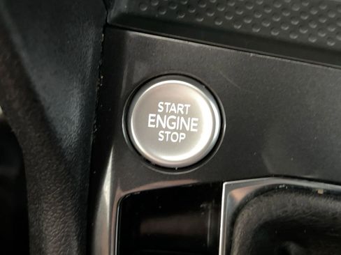 Used 2024 Volkswagen Tiguan SEL R-Line image 27