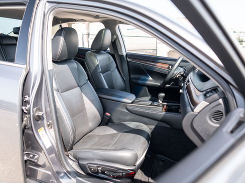 Used 2014 Lexus GS 350 RWD image 17