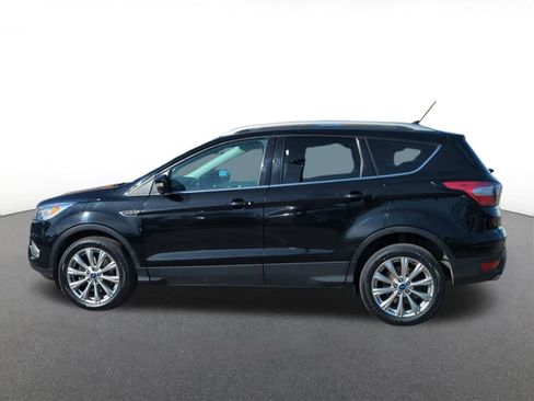 Used 2018 Ford Escape Titanium image 3