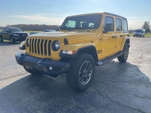 Used 2021 Jeep Wrangler Unlimited Sahara image 7