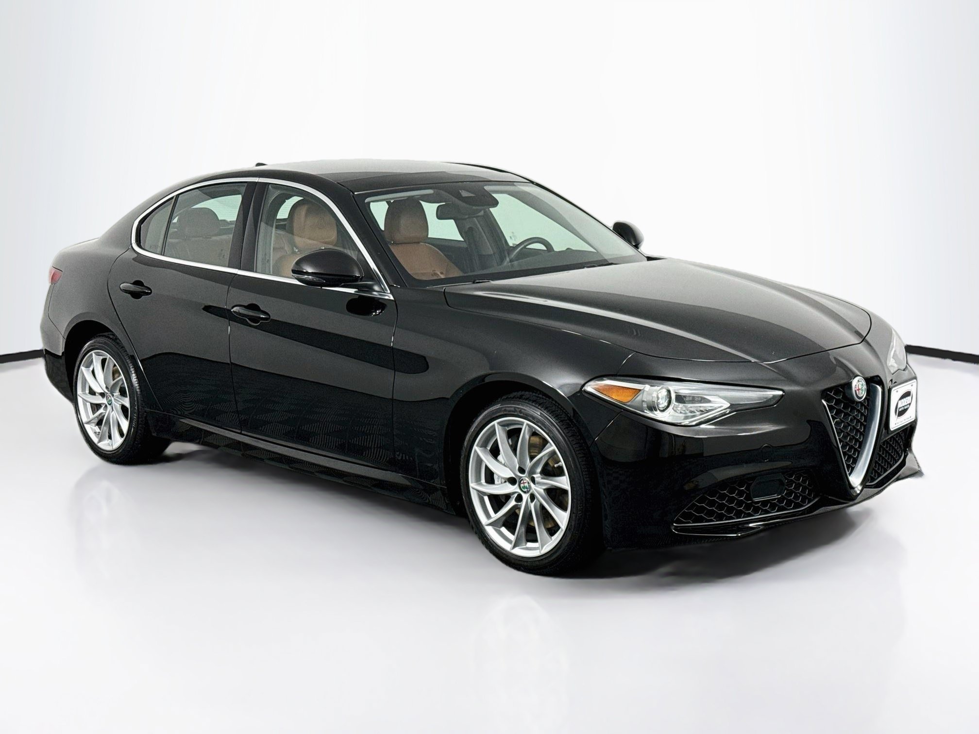 Used 2020 Alfa Romeo Giulia AWD w/ Cold Weather Package image 2