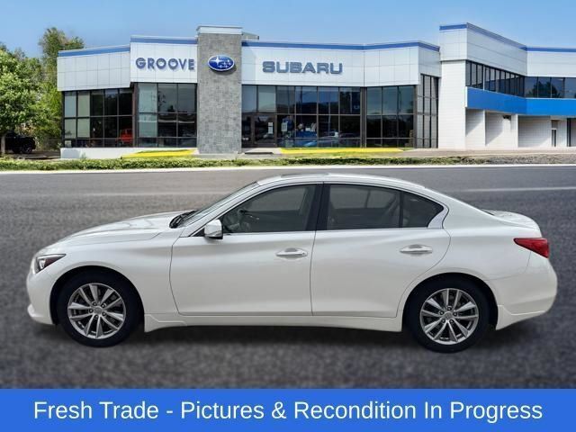 Used 2017 INFINITI Q50 Premium w/ 2.0T Premium Plus Package AWD/4WD image 2