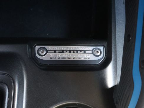 Used 2022 Ford Bronco Black Diamond image 24