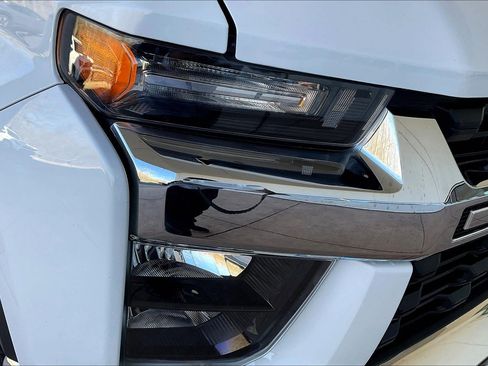 Used 2022 Chevrolet Silverado 2500 LT w/ Convenience Package image 30