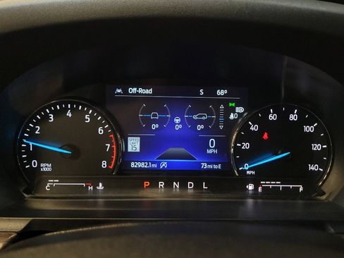 Used 2022 Ford Explorer Limited w/ Equipment Group 301A AWD/4WD image 23