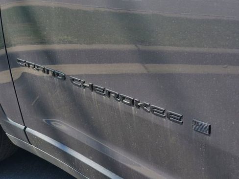 New 2026 Jeep Grand Cherokee L Limited AWD/4WD image 7