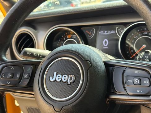 Used 2018 Jeep Wrangler Unlimited Sport AWD/4WD image 30