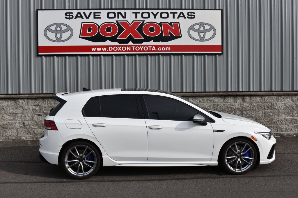Used 2024 Volkswagen Golf R AWD/4WD image 8