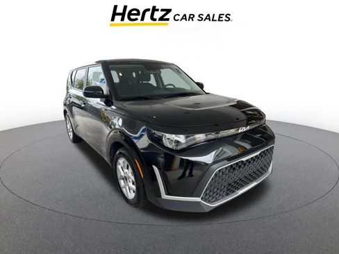 Used 2025 Kia Soul LX w/ LX Technology Package image 1