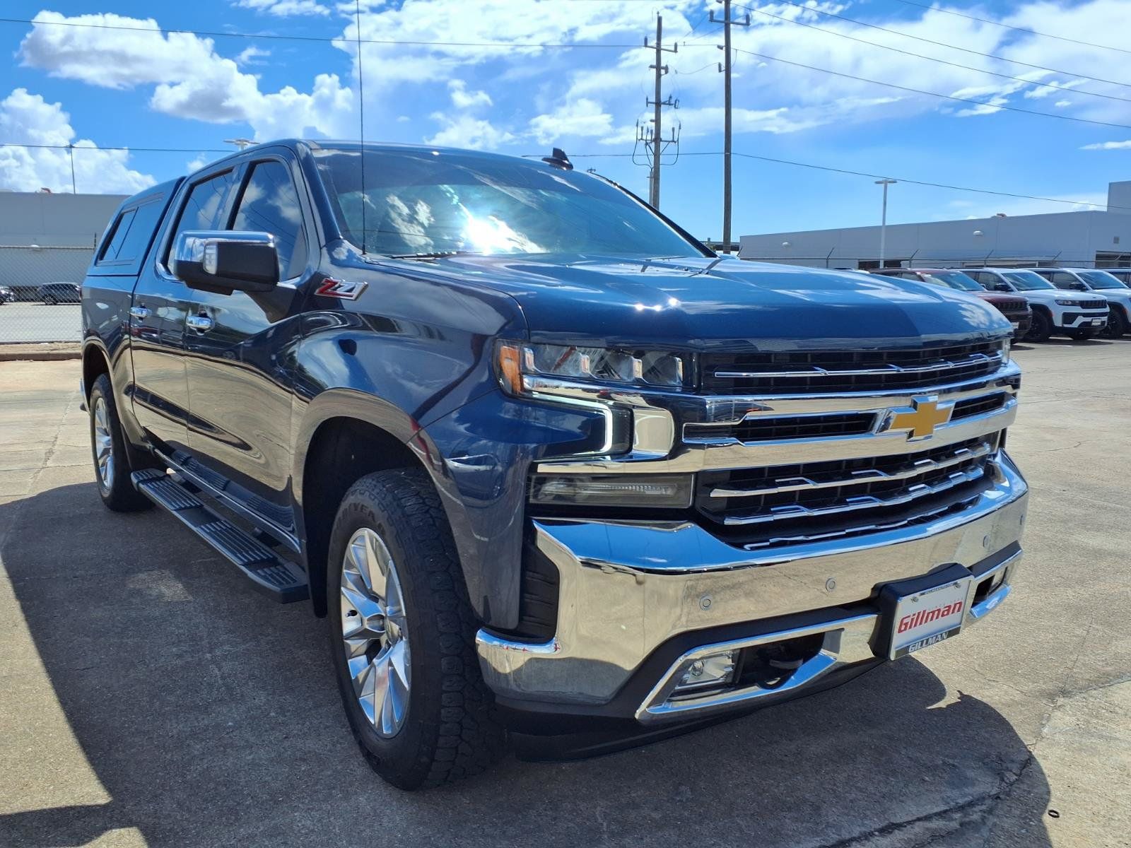 Used 2021 Chevrolet Silverado 1500 LTZ AWD/4WD image 2