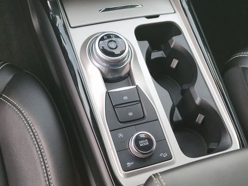 Used 2022 Ford Explorer ST w/ Equipment Group 401A image 12