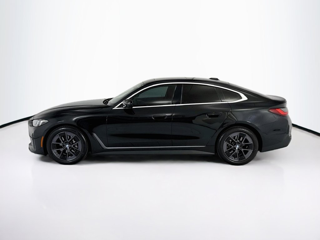 Used 2025 BMW i4 xDrive40i AWD/4WD image 2