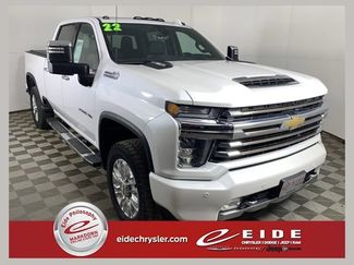 Used 2022 Chevrolet Silverado 2500 High Country w/ Z71 Off-Road Package AWD/4WD video 1