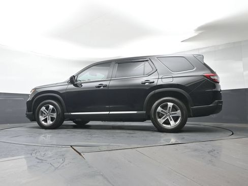 Certified 2024 Honda Pilot EX-L image 32