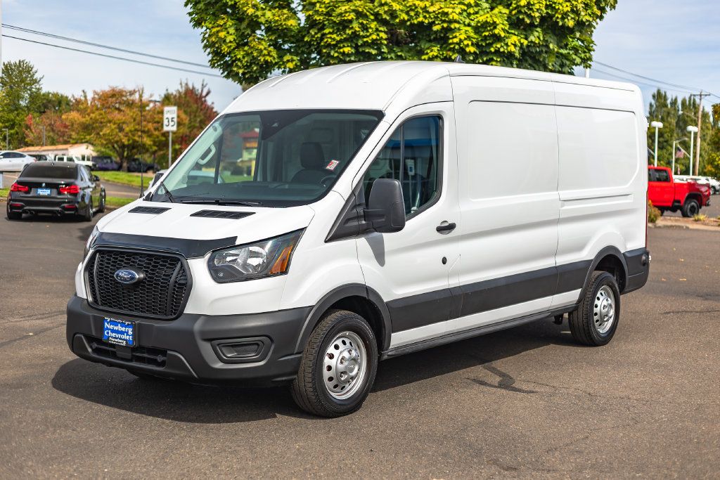 Used 2024 Ford Transit 250 148 Medium Roof Extended AWD w/ Load Area Protection Package image 4